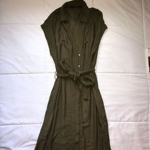 Zara Sher Tip Up Button up